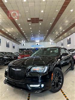 کرایسلەر 300